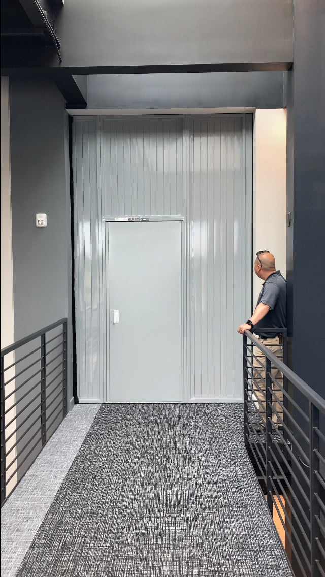 Model S7000 | Side Acting with Swing Egress